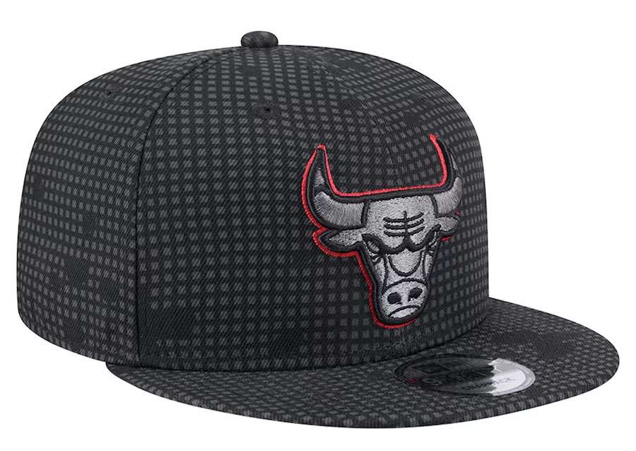 New Era Chicago Bulls Midnight Ink Pop Outline Snapback Hat Black 2