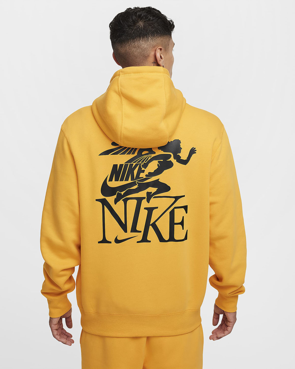 Nike Club Fleece Hoodie University Gold Black 2