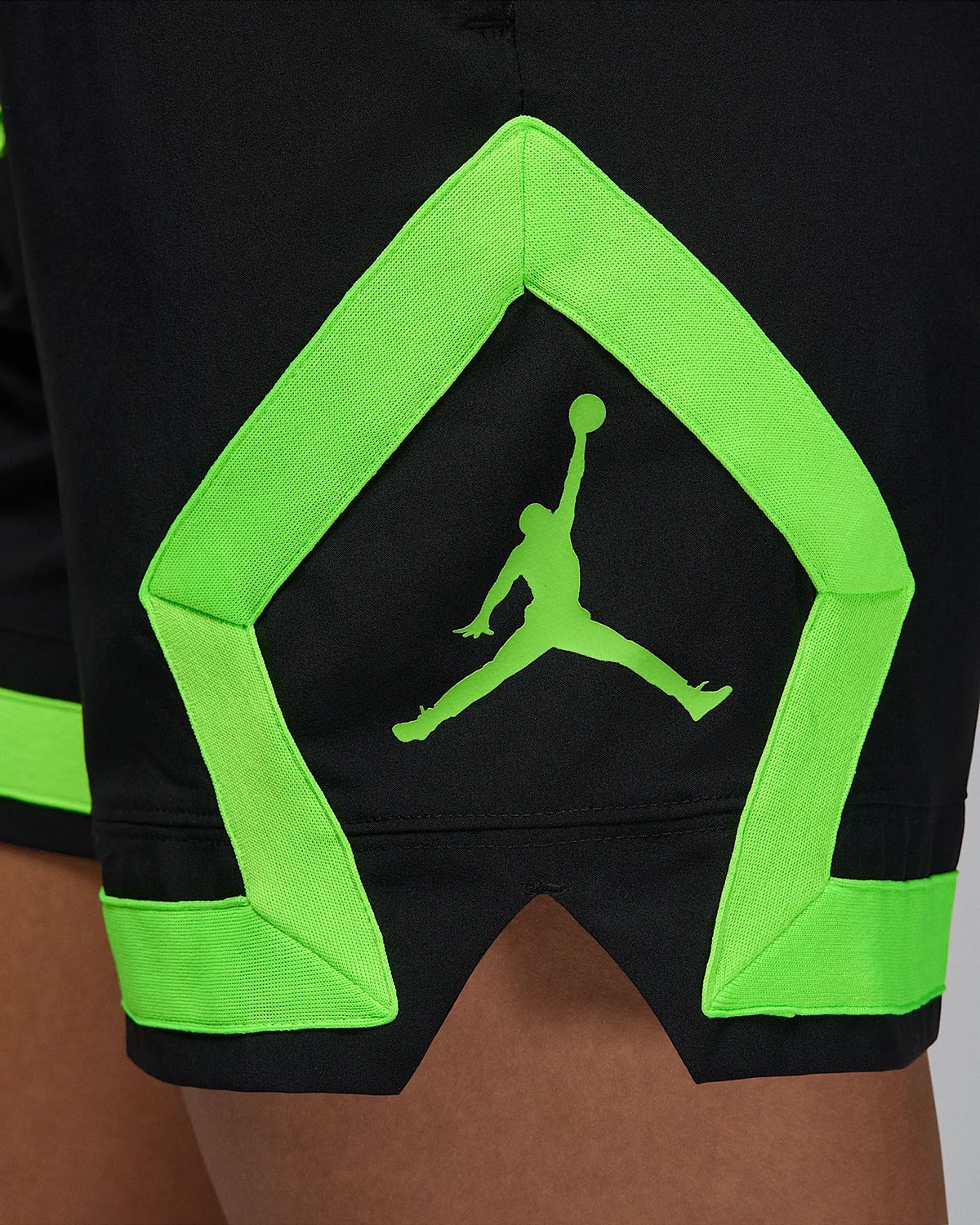 Jordan Sport Mens Dri Fit Woven Diamond Shorts Black Electric Green 2