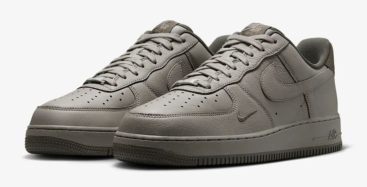 Nike Air Force 1 Low Light Army Mens Shoes 1