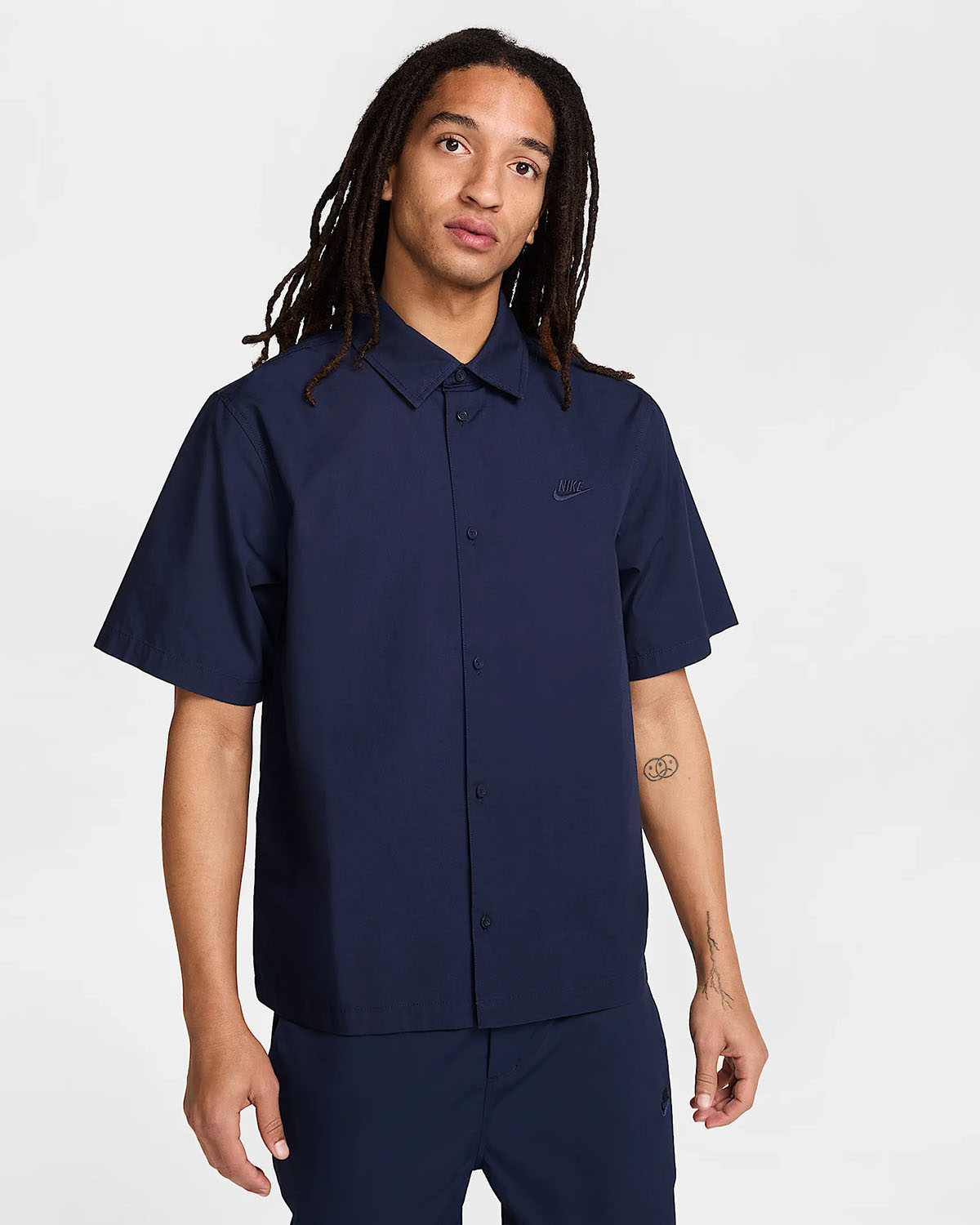 Nike Club Mens Short Sleeve Button Down Shirt Obsidian Navy Blue