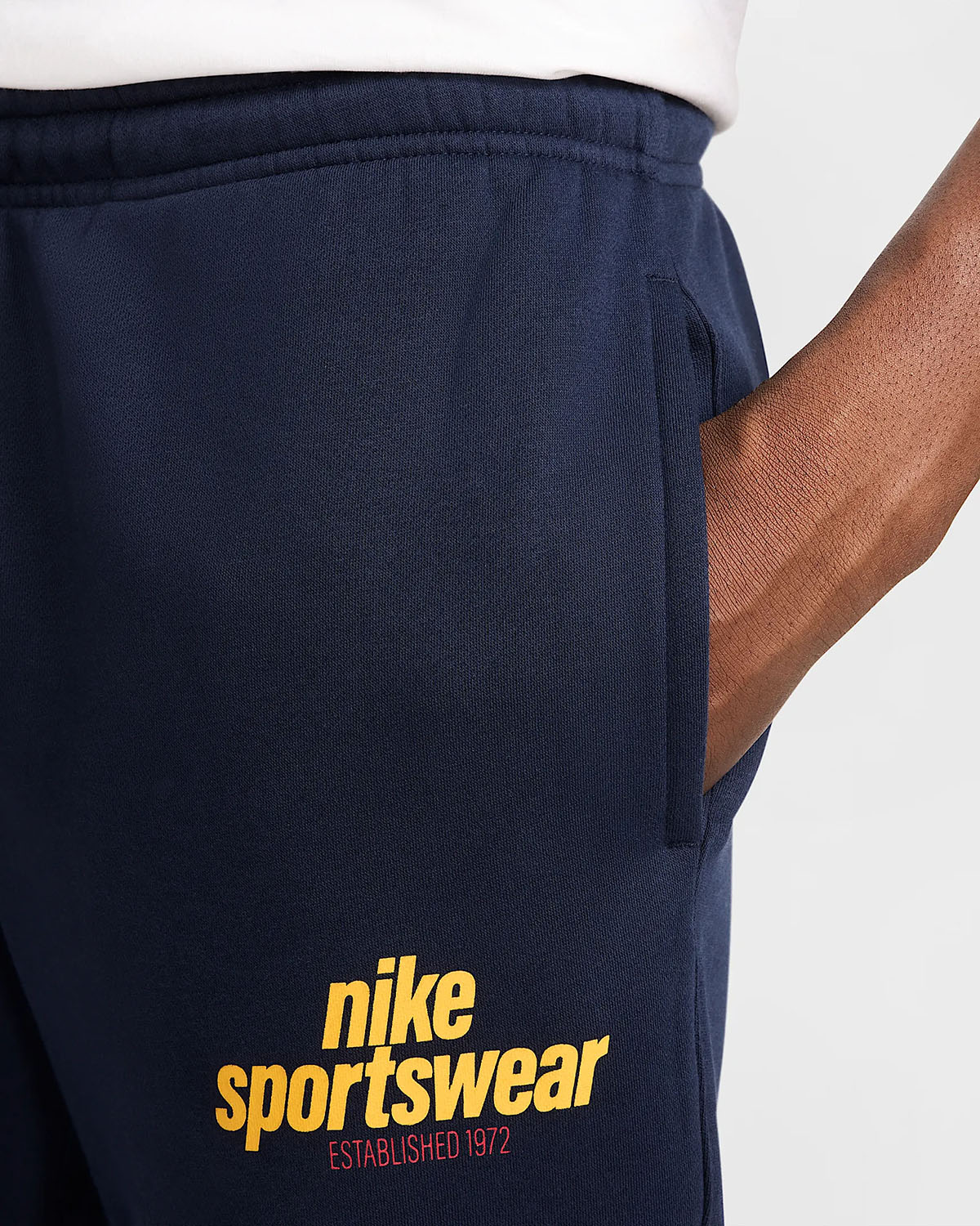 Nike Club Fleece Pants Obsidian University Gold