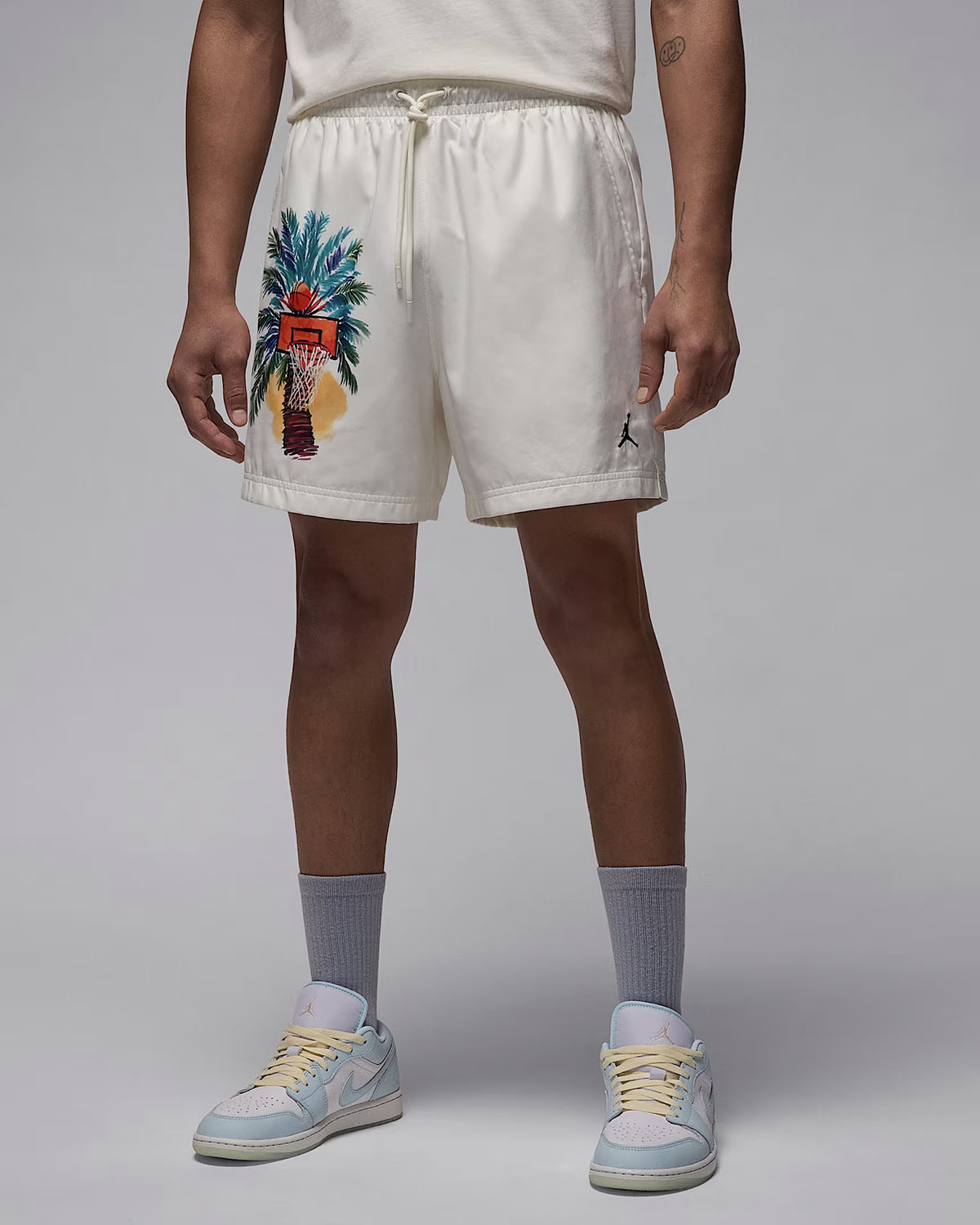 Jordan Essentials Summer 2025 Mens Woven Shorts Sail 1