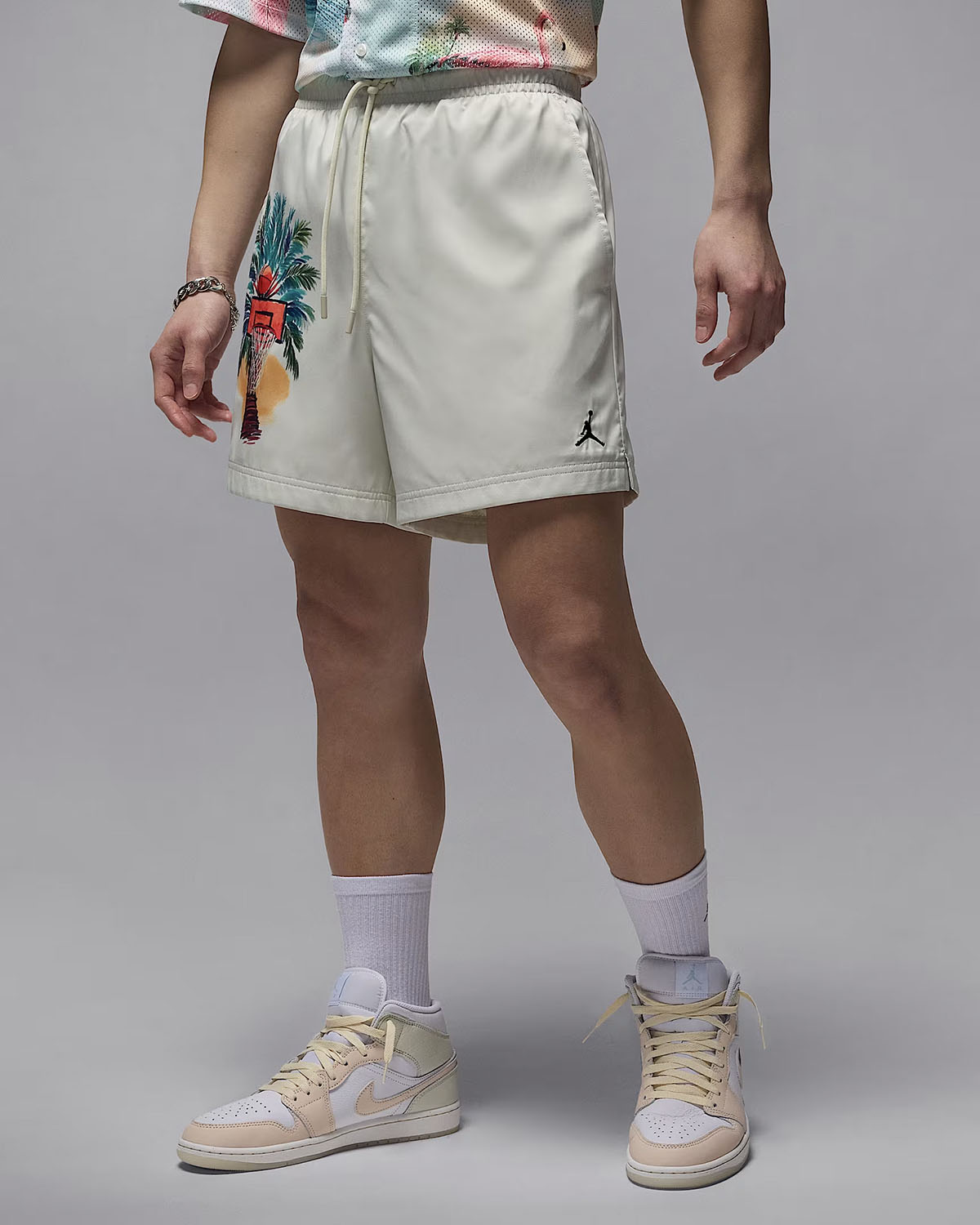 Jordan Essentials Summer 2025 Mens Woven Shorts Sea Glass 1