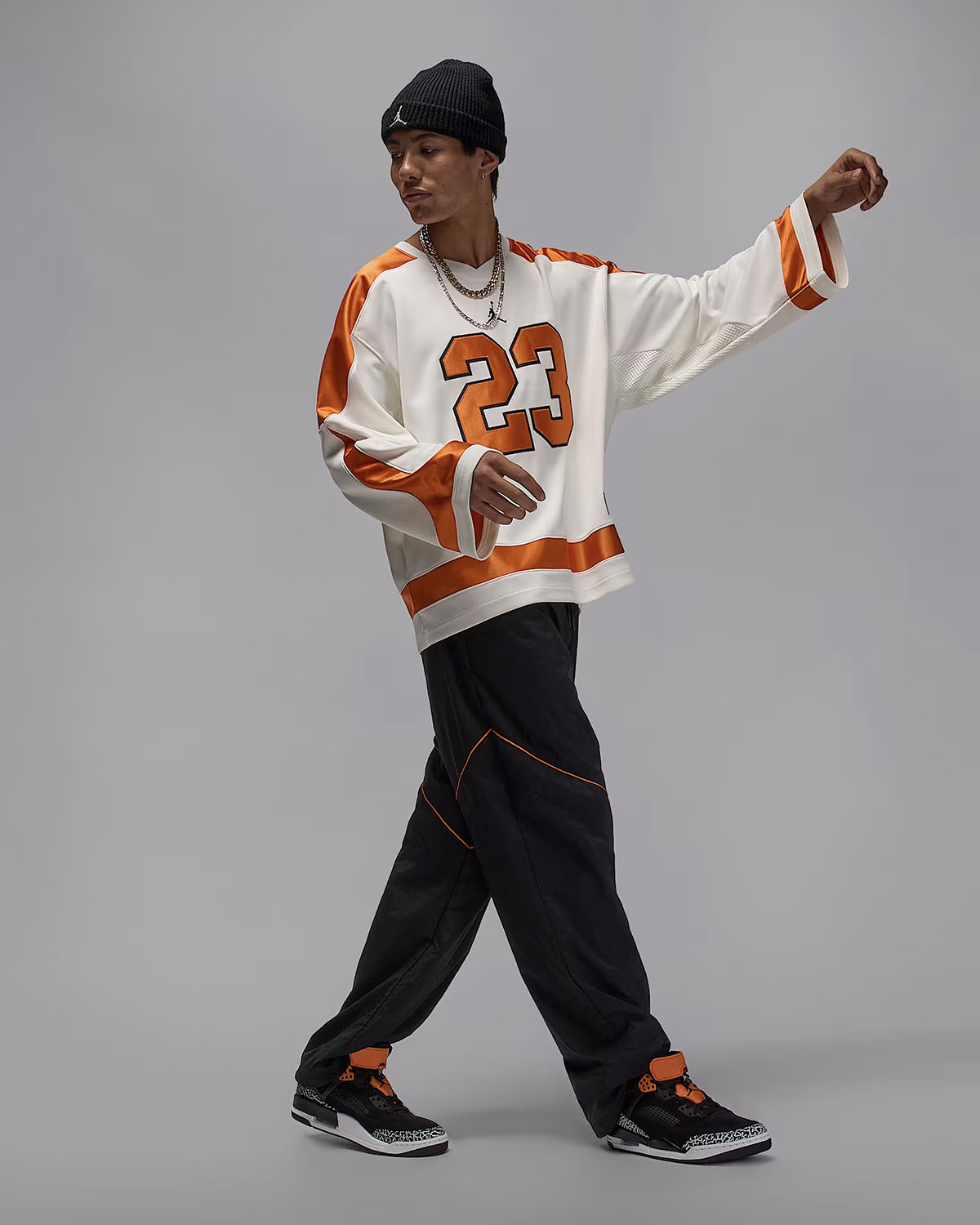 Jordan Spizike Low Shattered Backboard Shoes and Jordan Brooklyn Starfish Hockey Jersey Outfit