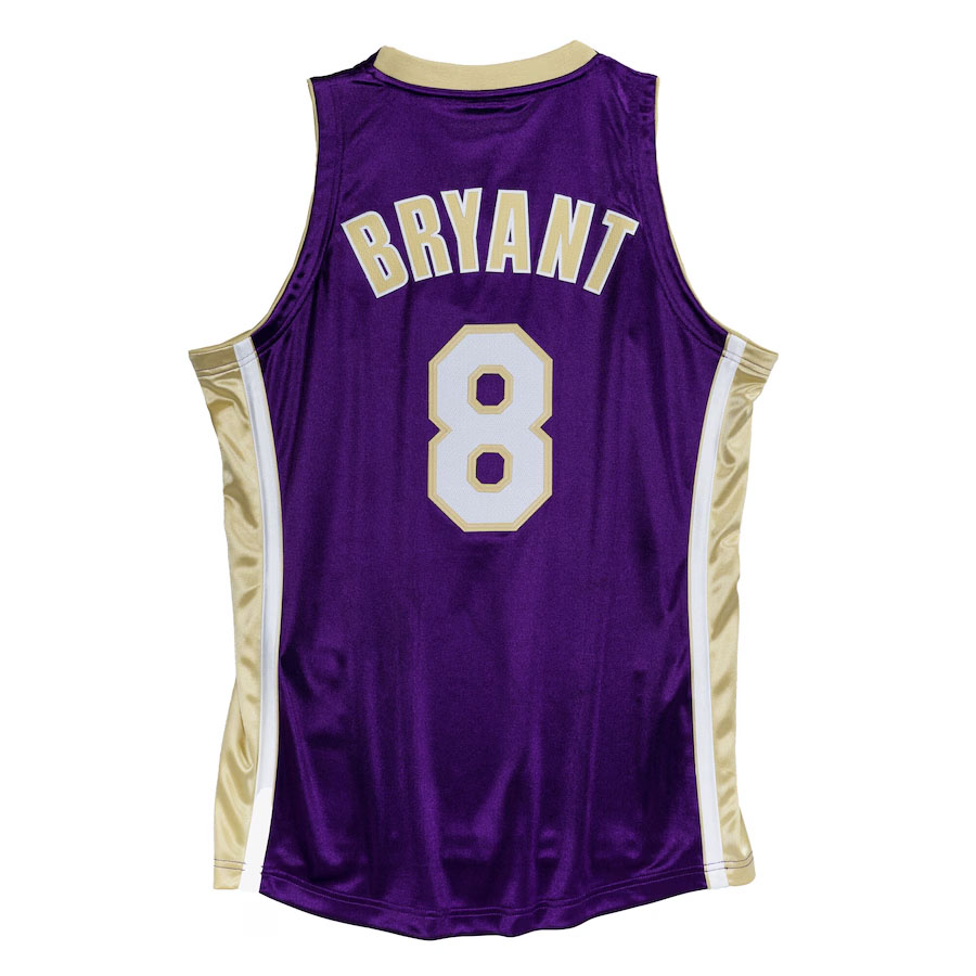 Kobe Bryant Lakers Mitchell and Ness Hall of Fame Number 8 Jersey Purple 2