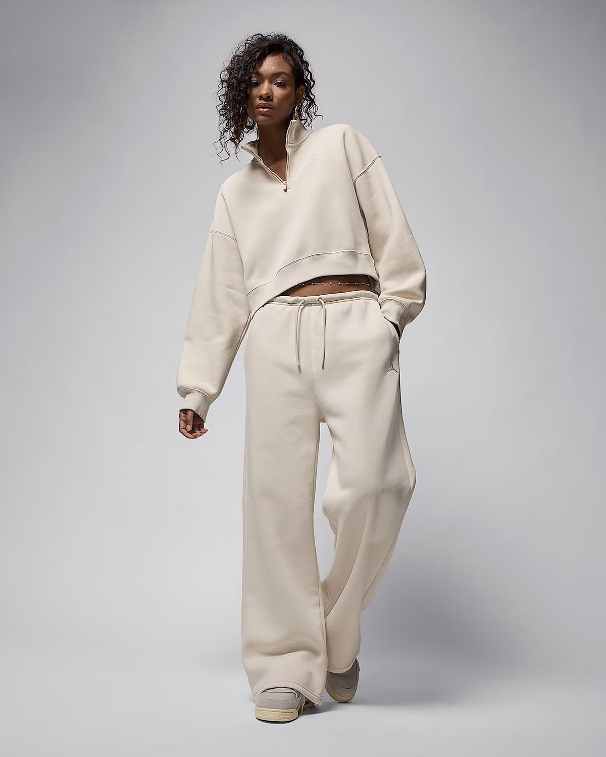 Jordan Brooklyn Fleece Womens Open Hem Pants Light Orewood Brown Outfit