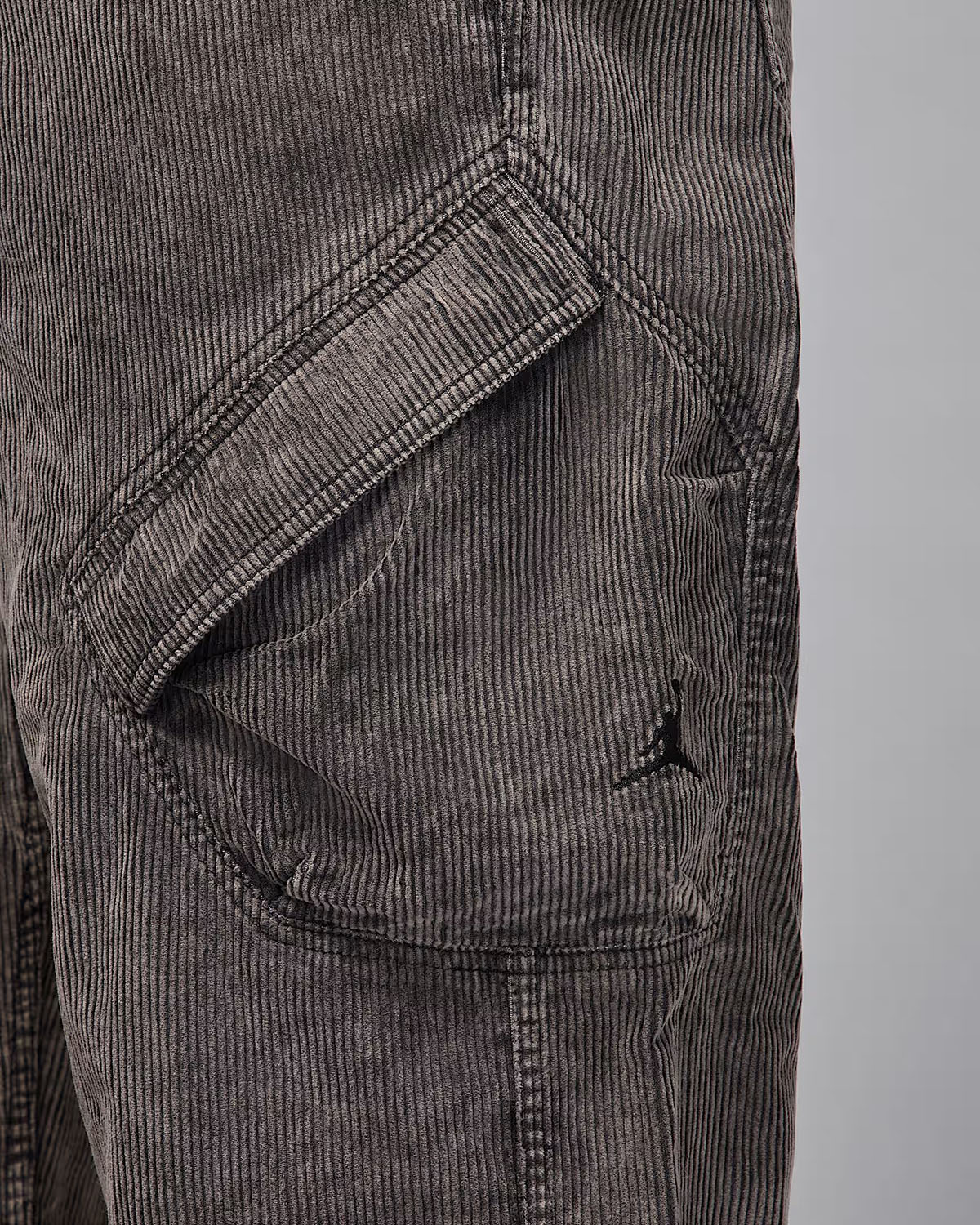 Jordan Flight Chicago Mens Corduroy Pants Black 3