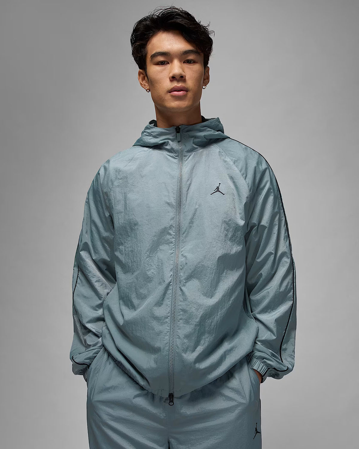 Jordan Sport Classic Mens Hooded Jacket Aviator Grey
