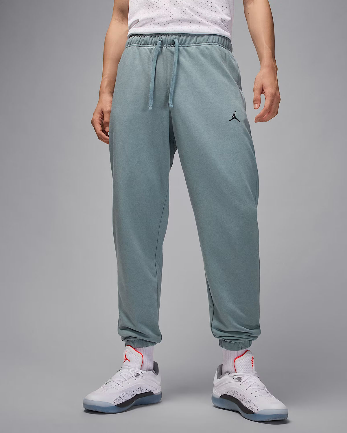 Jordan Sport Crossover Mens Dri FIT Fleece Pants Aviator Grey