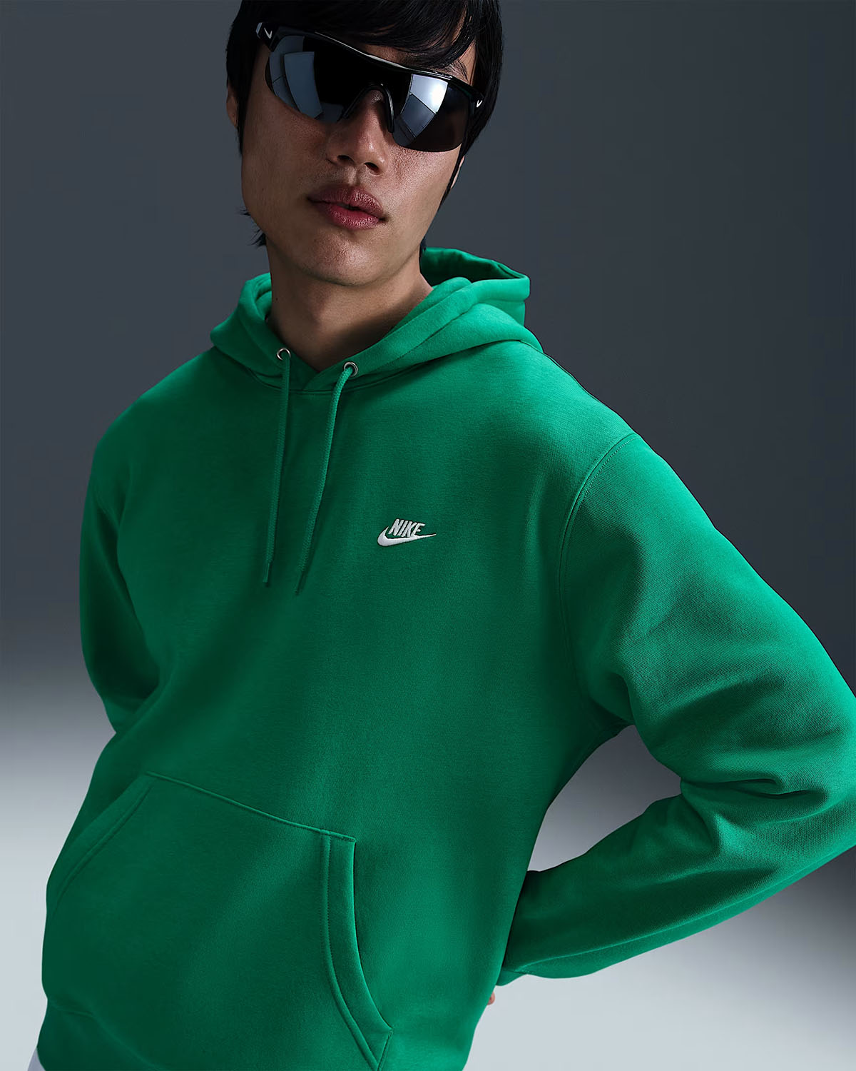 Nike Club Fleece Mens Pullover Hoodie Stadium Green