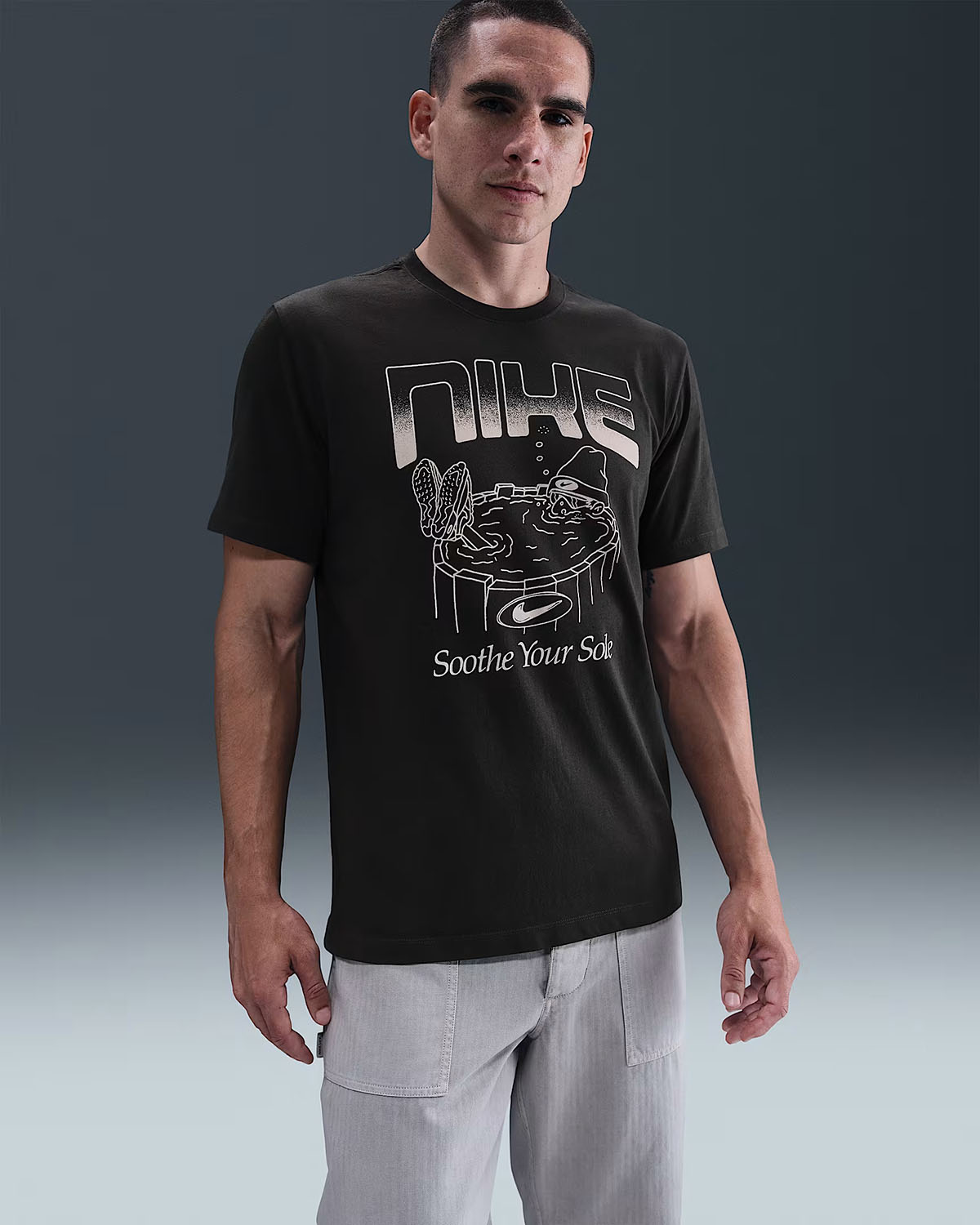 Nike Sportswear Soothe Your Sole Mens T Shirt Off Noir 1