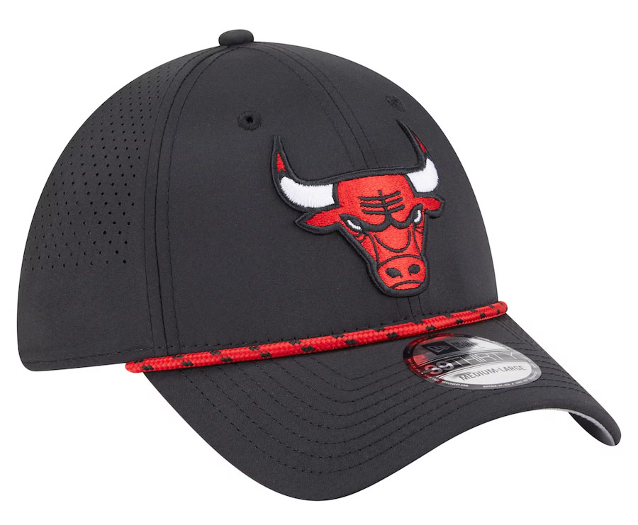 Chicago Bulls New Era Featherweight Poly Rope Flex 39Thirty Hat Black 2