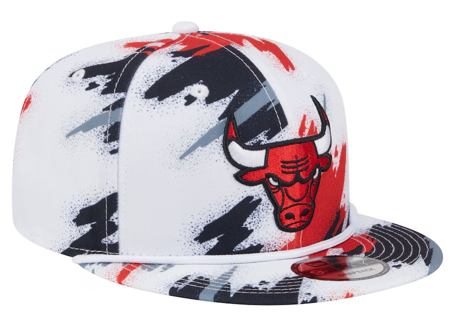 Chicago Bulls New Era Paint 9FIFTY Snapback Hat White Red Black 2