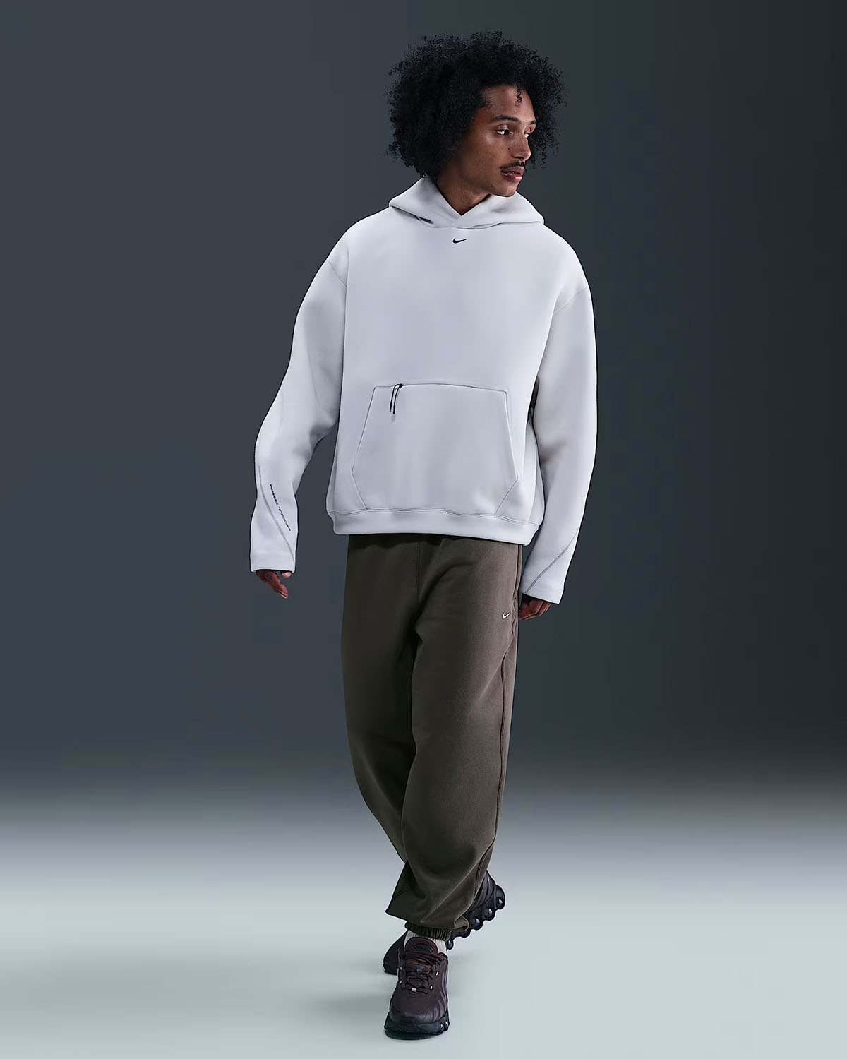 Nike Solo Swoosh Mens Cuffed Fleece Pants Cave Stone