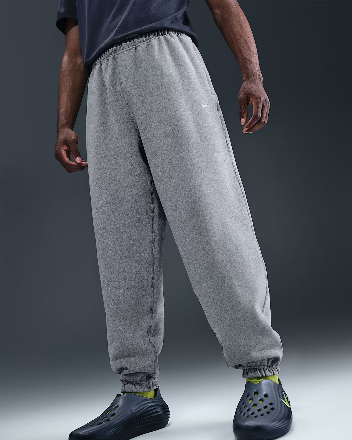 Nike Solo Swoosh Mens Fleece Cuffed Pants Dark Grey Heather