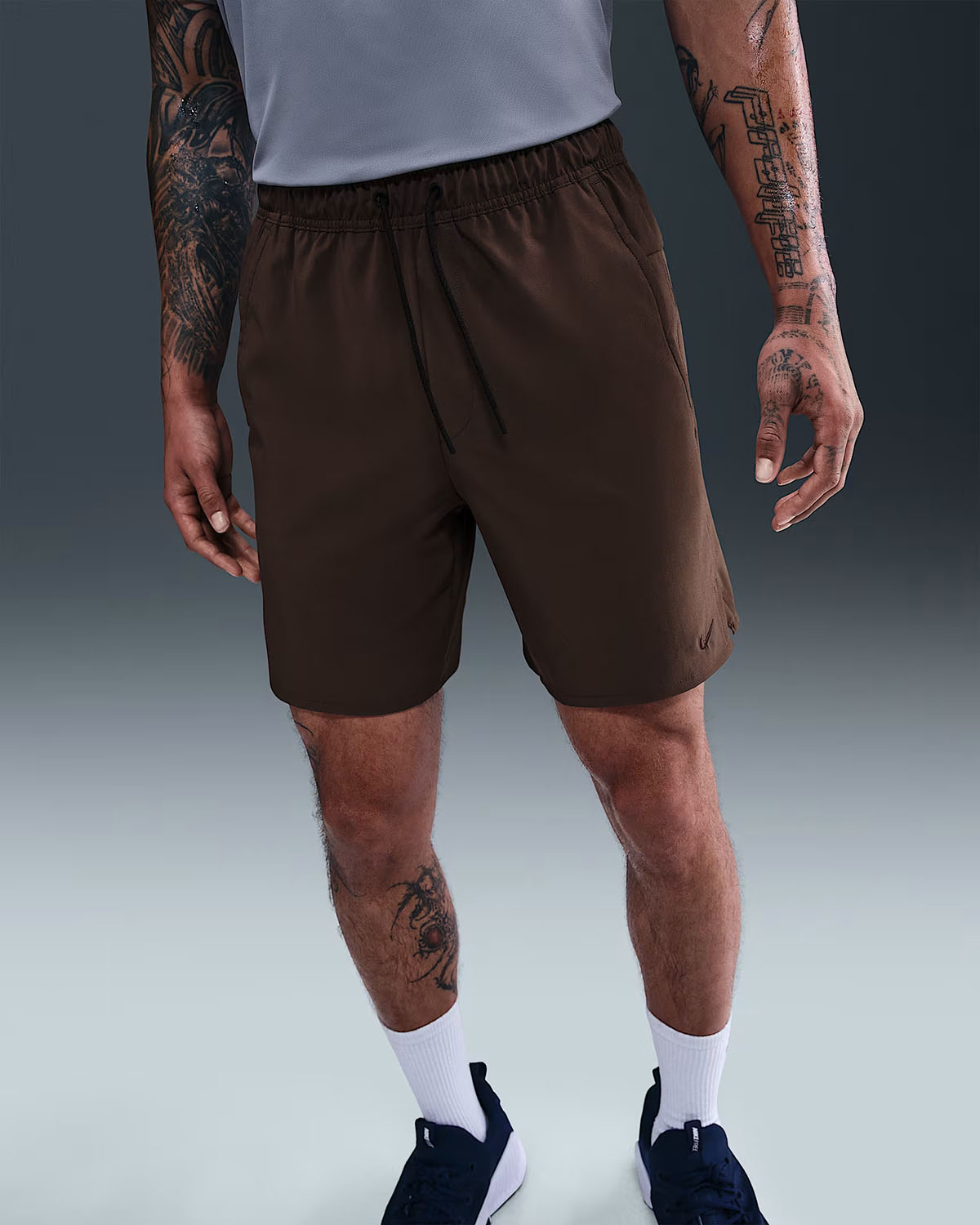 Nike Unlimted Mens Versatile Shorts Baroque Brown