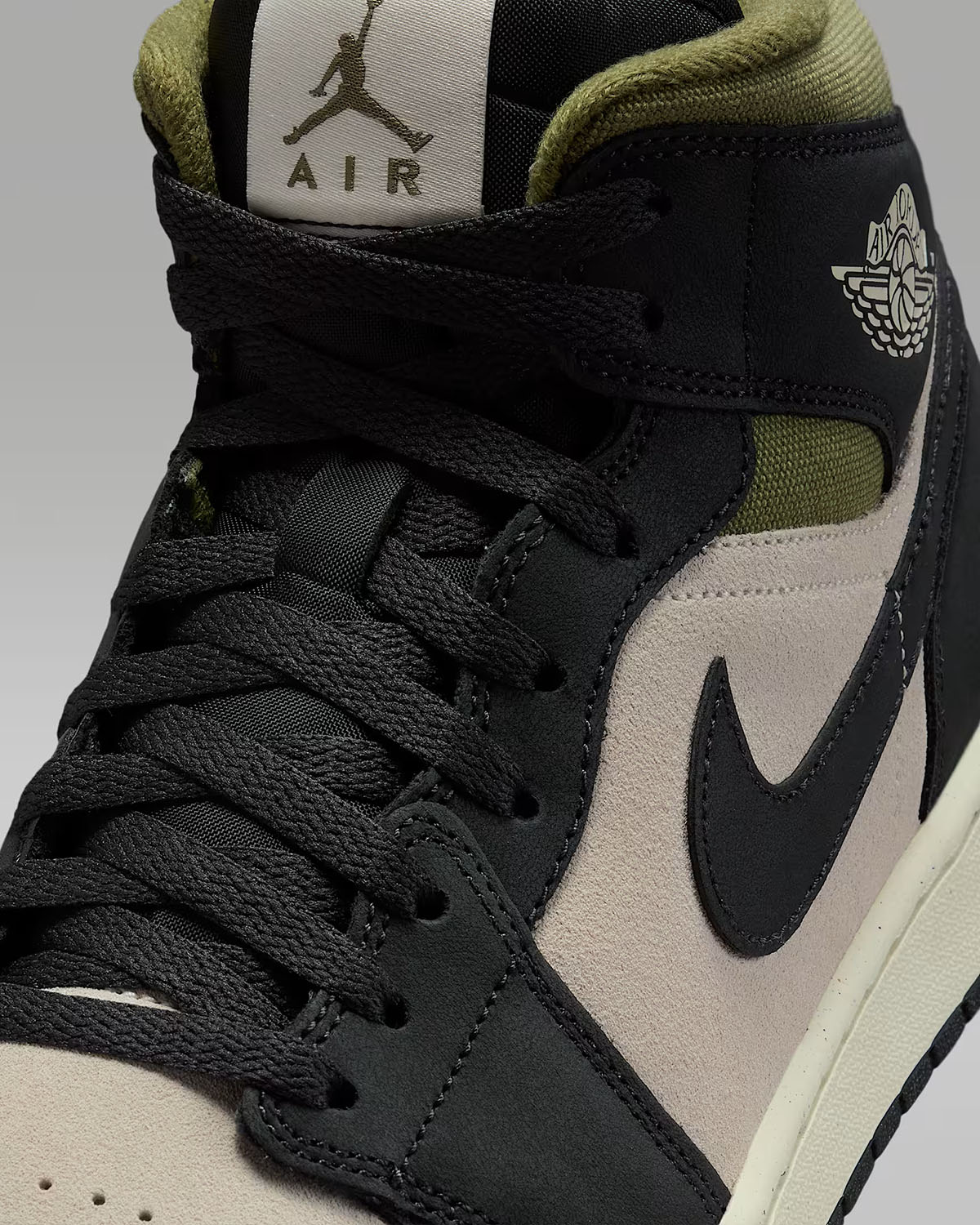 Air Jordan 1 Mid SE Light Orewood Brown Medium Olive Sail Off Noir Mens Shoes 7
