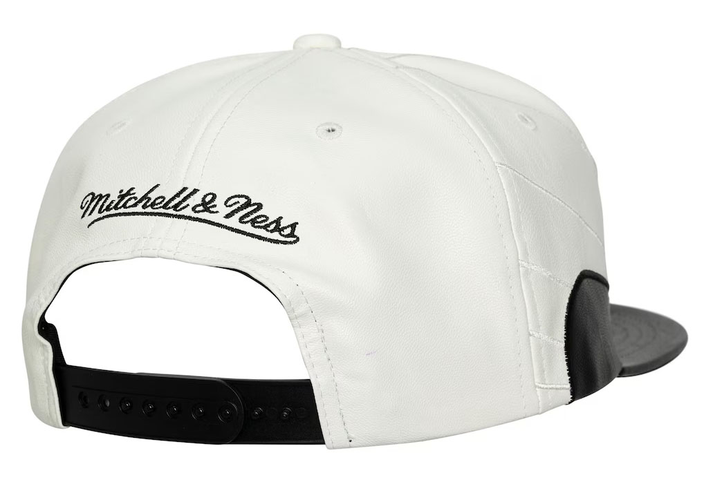 Air Jordan 12 Taxi 2025 Chicago Bulls Hat Mitchell and Ness Snapback Cap 2