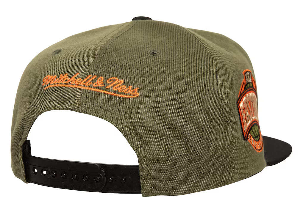 Chicago Bulls Mitchell Ness Jordan 4 Undefeated Olive Green Snapback Hat 2