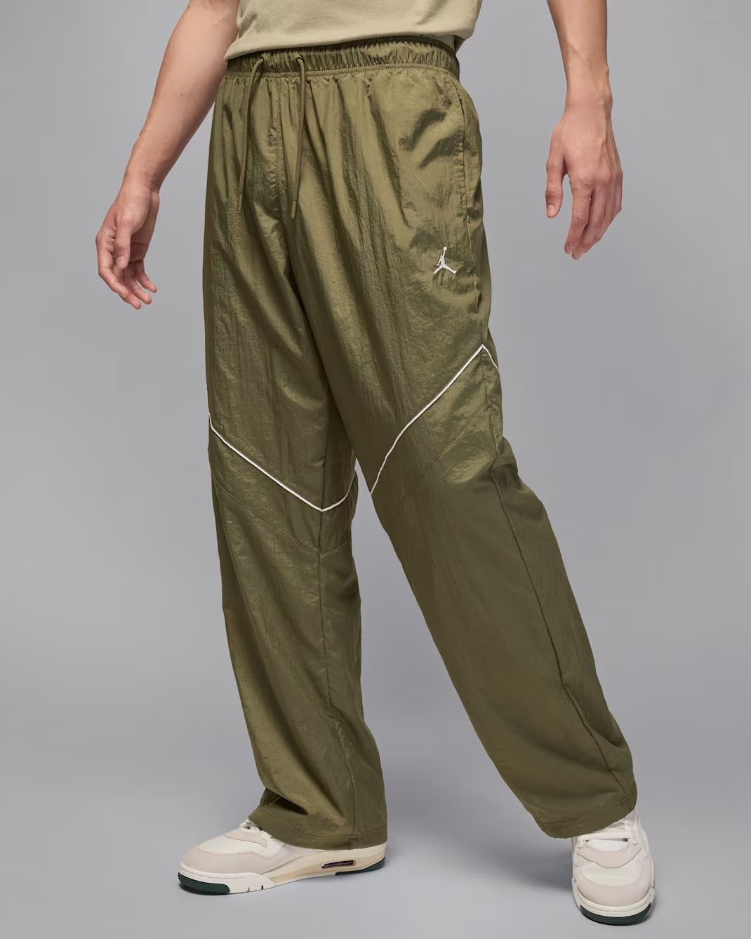 Air Jordan 3 Family Affair Medium Olive Shoes x Jordan Brooklyn Mens Draft Pants Outfit