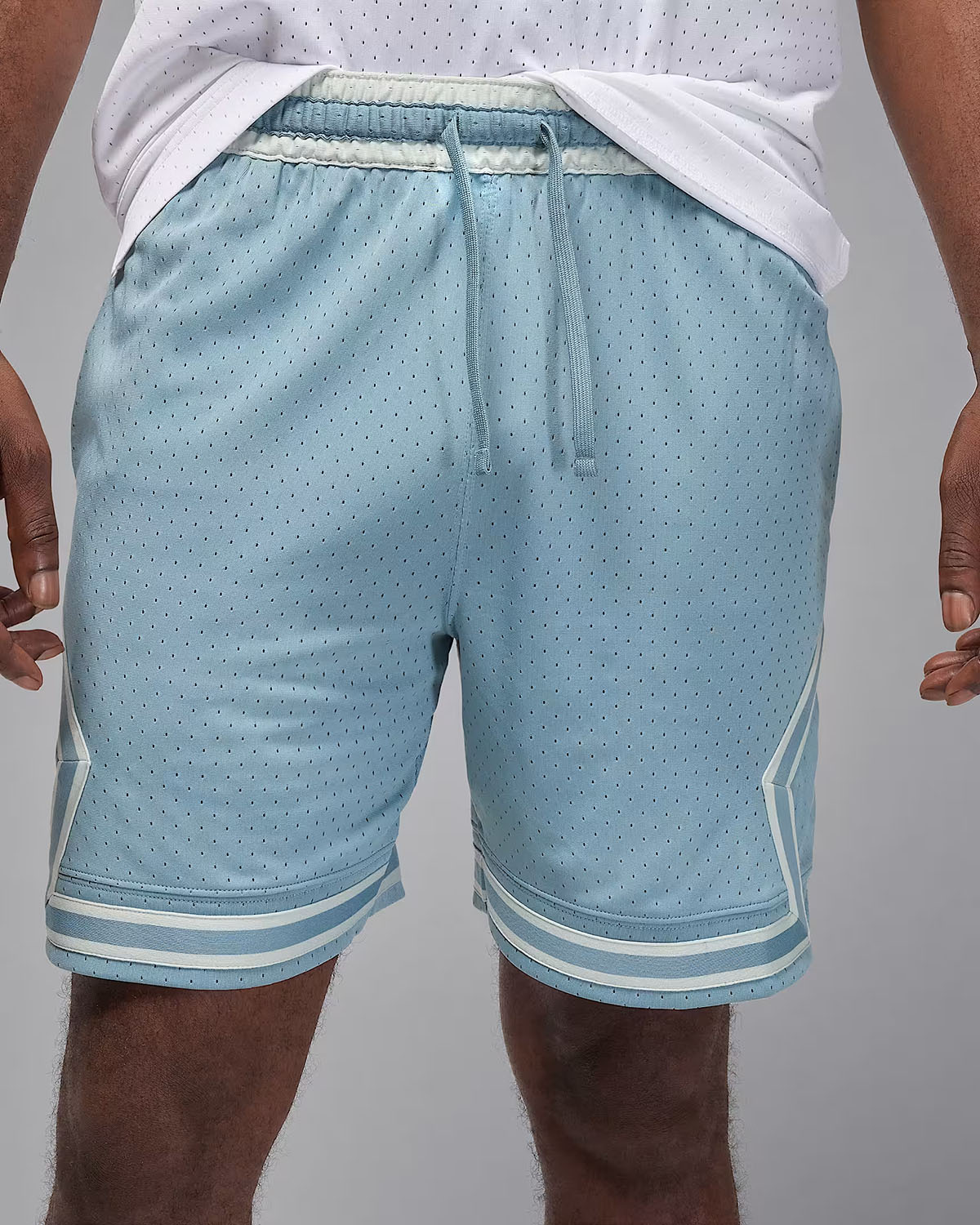 Jordan Sport Mens Dri FIT Mesh Diamond Shorts Aviator Grey 1