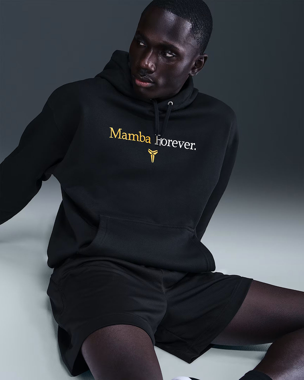 Nike Kobe Mamba Forever Mens Fleece Hoodie Black University Gold 1