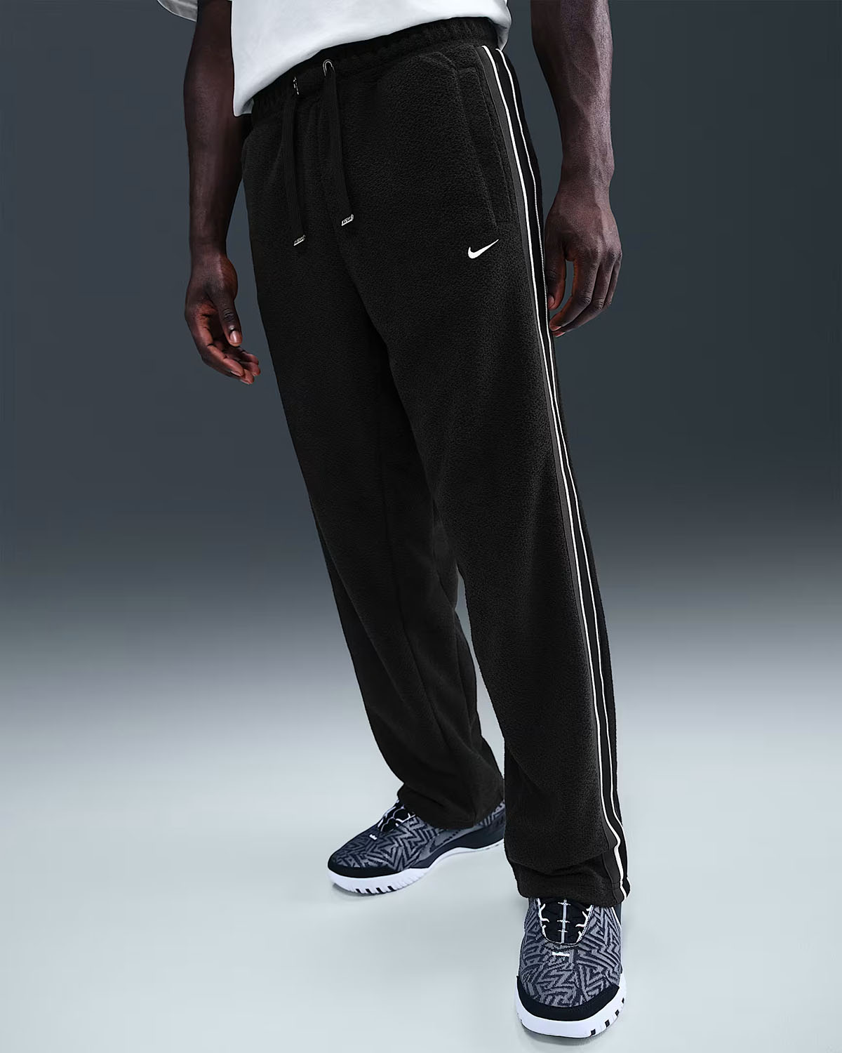 Nike LeBron 23 Standard Issue Mens Therma FIT Basketball Pants Black Sail 1