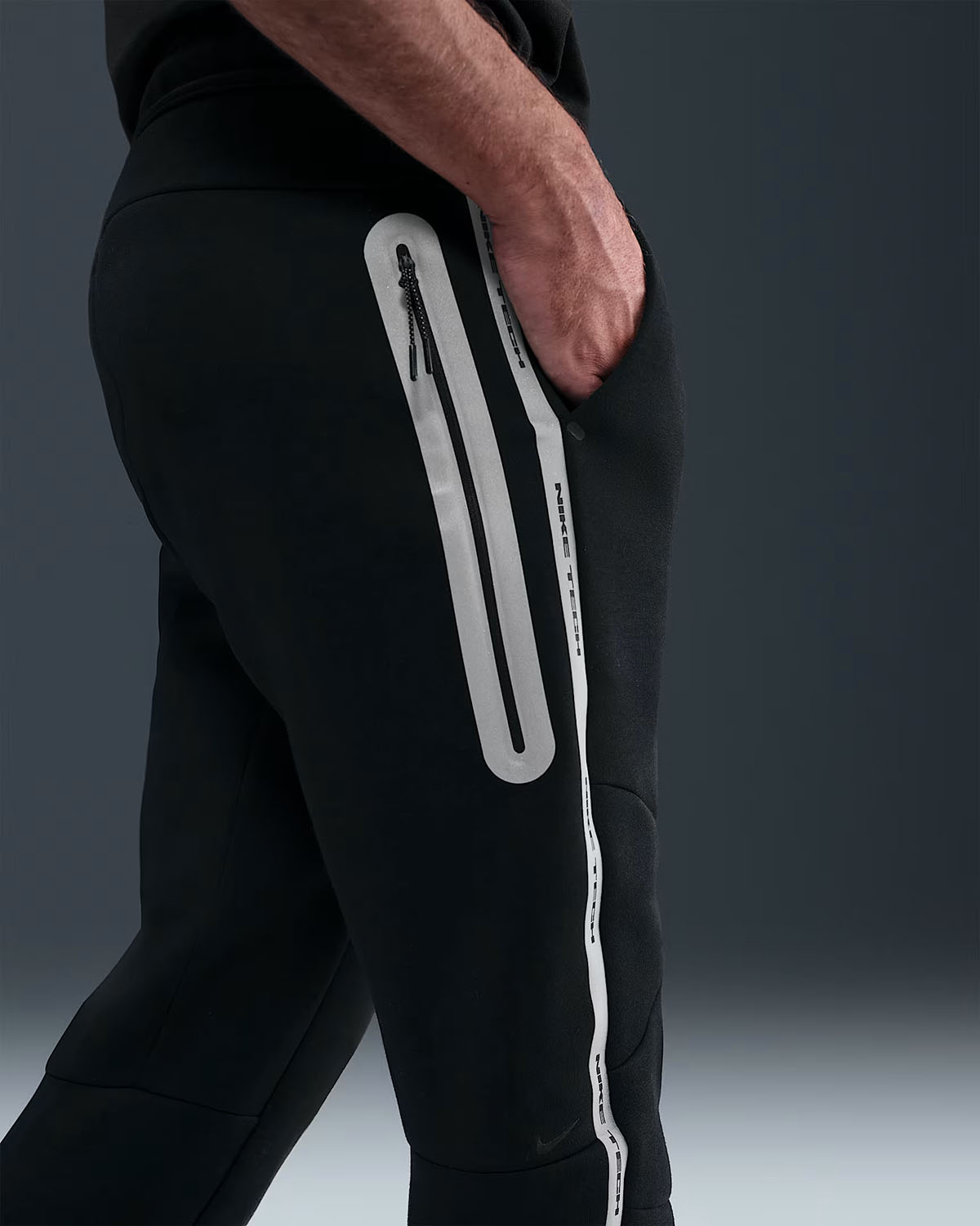 Nike Tech Fleece Mens Reflective Jogger Pants Black 2