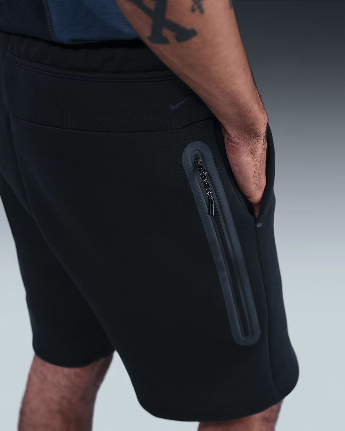 Nike-Tech-Fleece-Mens-Shorts-Black-2