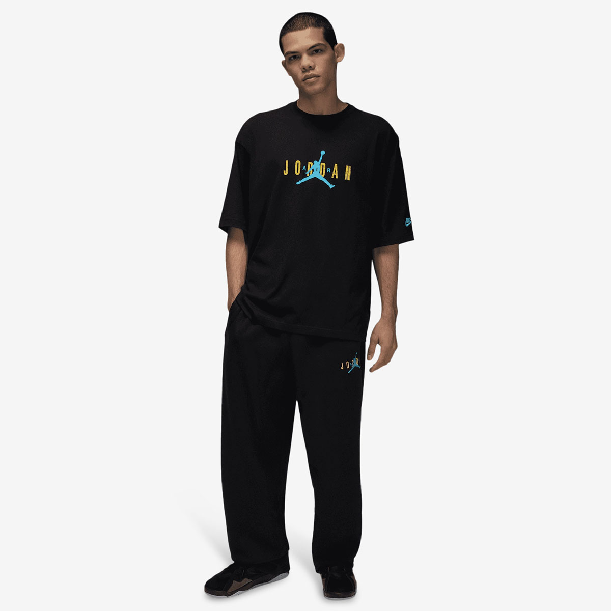 Jordan Brooklyn Air Oversized T Shirt Pants Black Gamma Blue Outfit