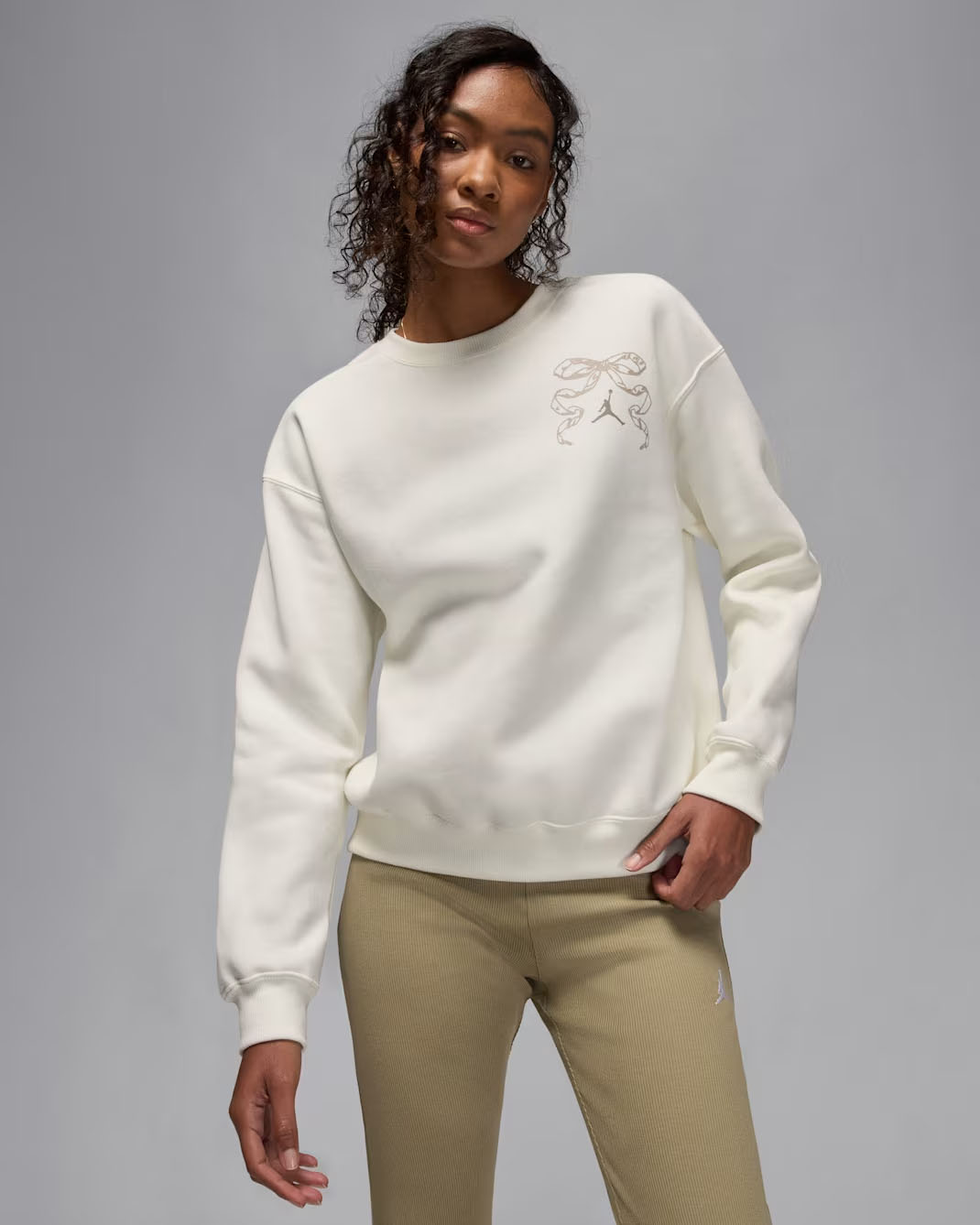 Jordan Brooklyn Fleece Womens Holiday 2025 Sail Crew Neck Sweatshirt 1