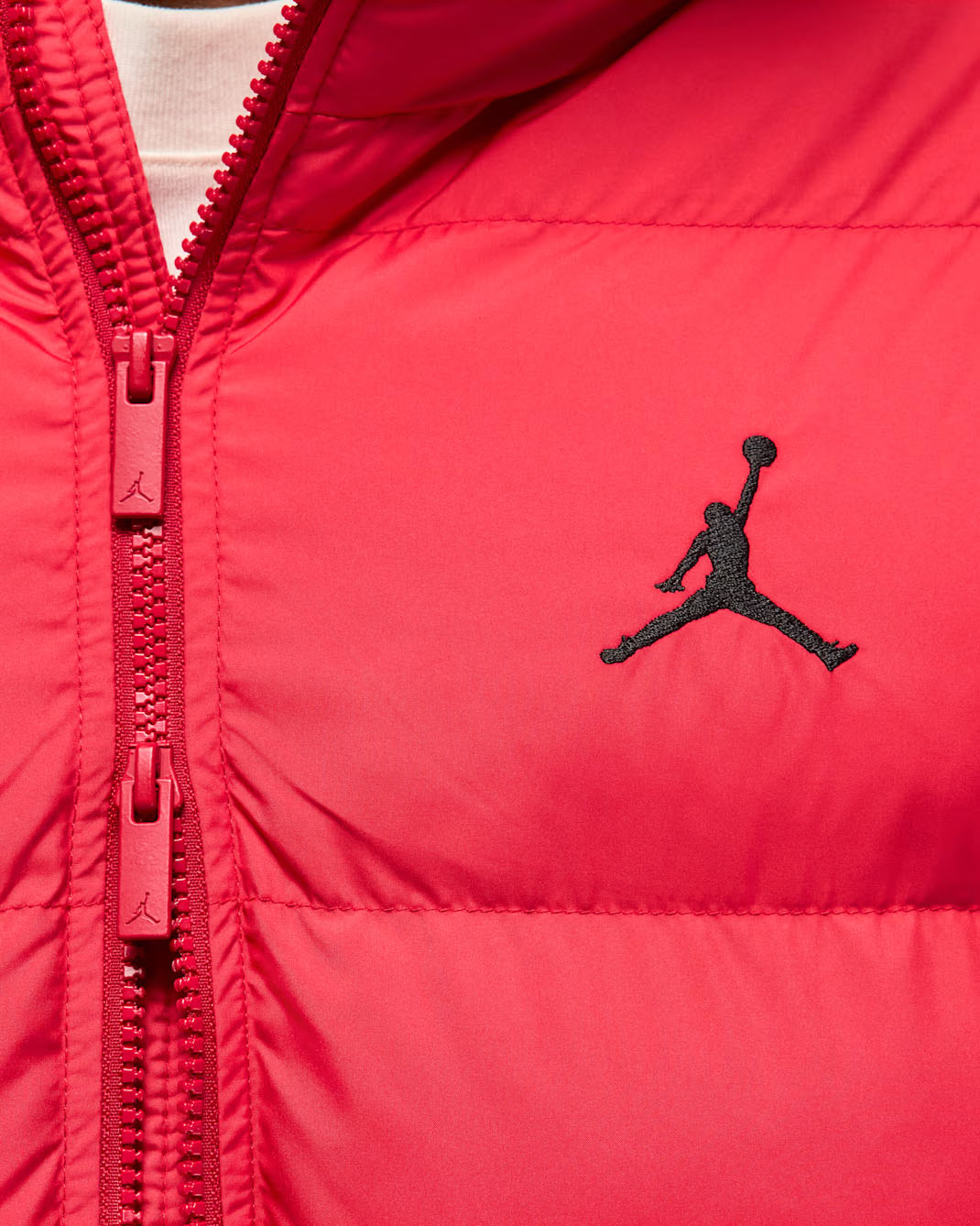 Jordan Brooklyn Mens Therma Fit Puffer Jacket Gym Red Black 3