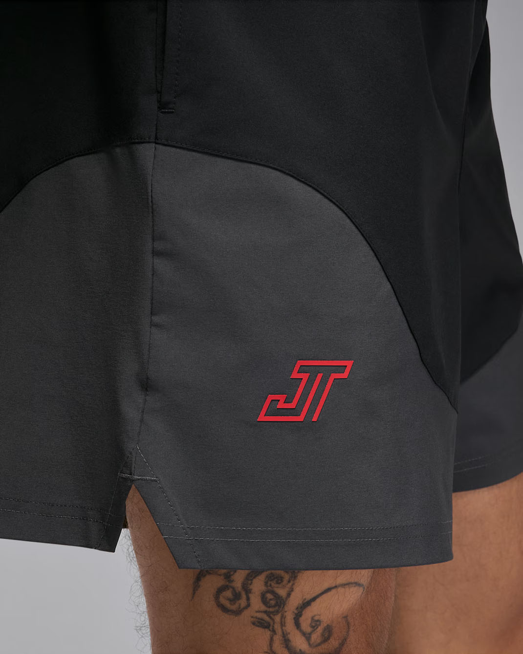 Jordan Tatum Mens Woven Basketball Shorts Black Anthracite Red 2