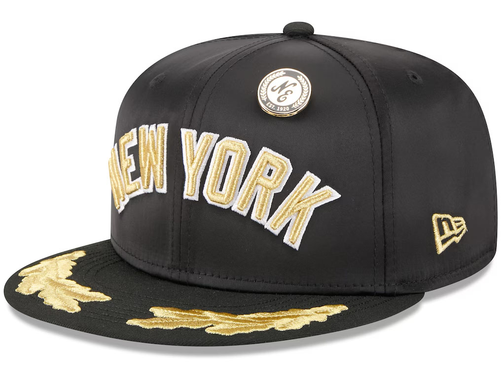 New York Yankees New Era 2025 59FIFTY Day Gold Leaf 59FIFTY Fitted Hat Black Gold 1