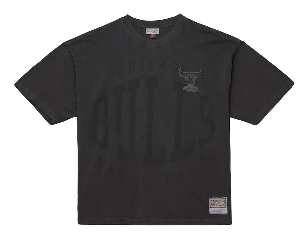 Chicago Bulls Mitchell and Ness Downtown Collection Premium Black T Shirt 2