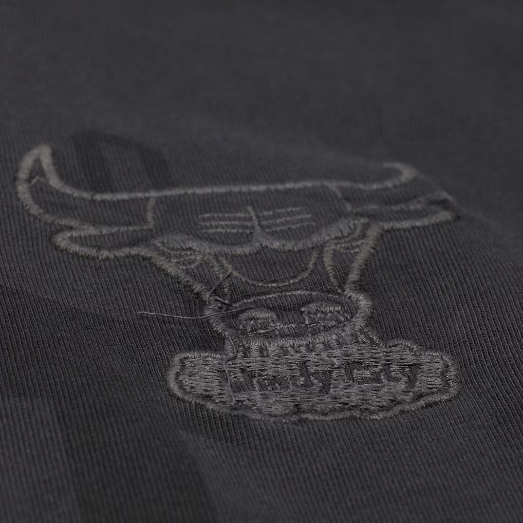 Chicago Bulls Mitchell and Ness Downtown Collection Premium Black T Shirt 4