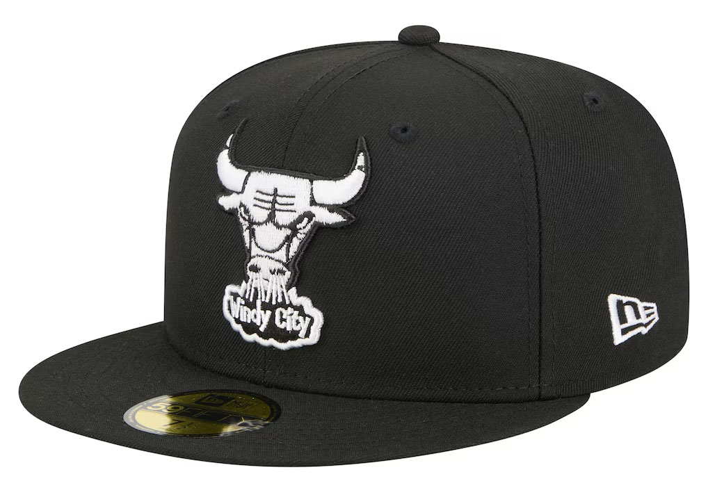 Chicago Bulls New Era 59FIFTY Fitted Hat Black White