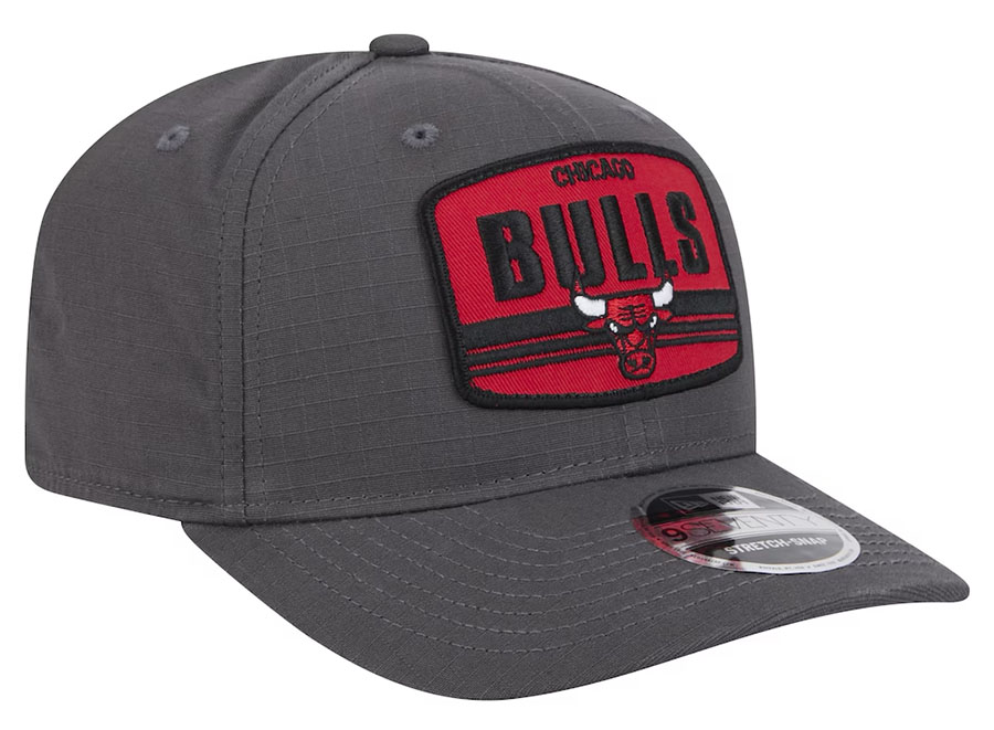 Chicago Bulls New Era Team Elevated Patch 9SEVENTY Adjustable Hat Graphite 2