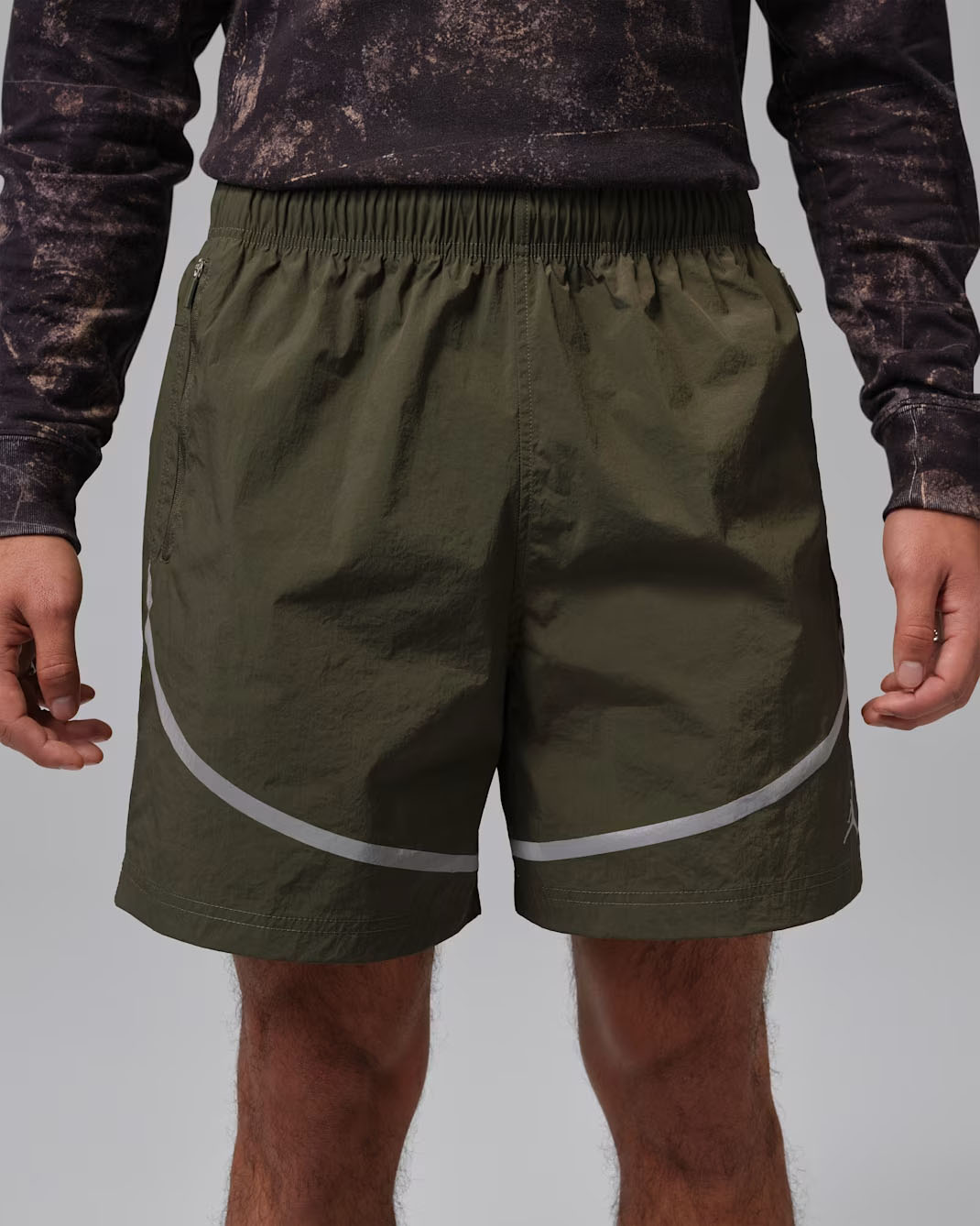 Jordan-Brooklyn-Mens-Hike-Mike-Shorts-Cargo-Khaki-2