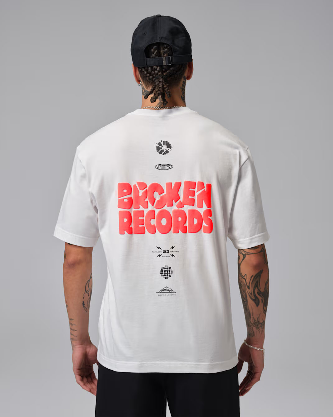 Jordan Mens Broken Records Graphic T Shirt Sail Infrared 23 2