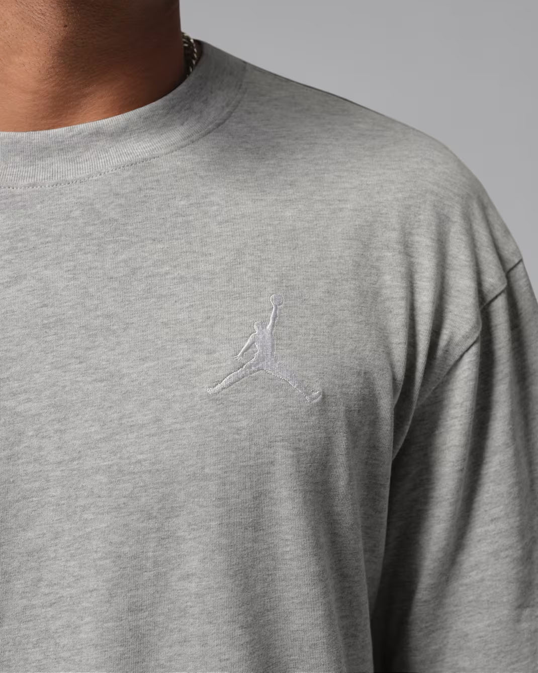 Jordan Mens Embroidered Jumpman T Shirt Grey Heather 2