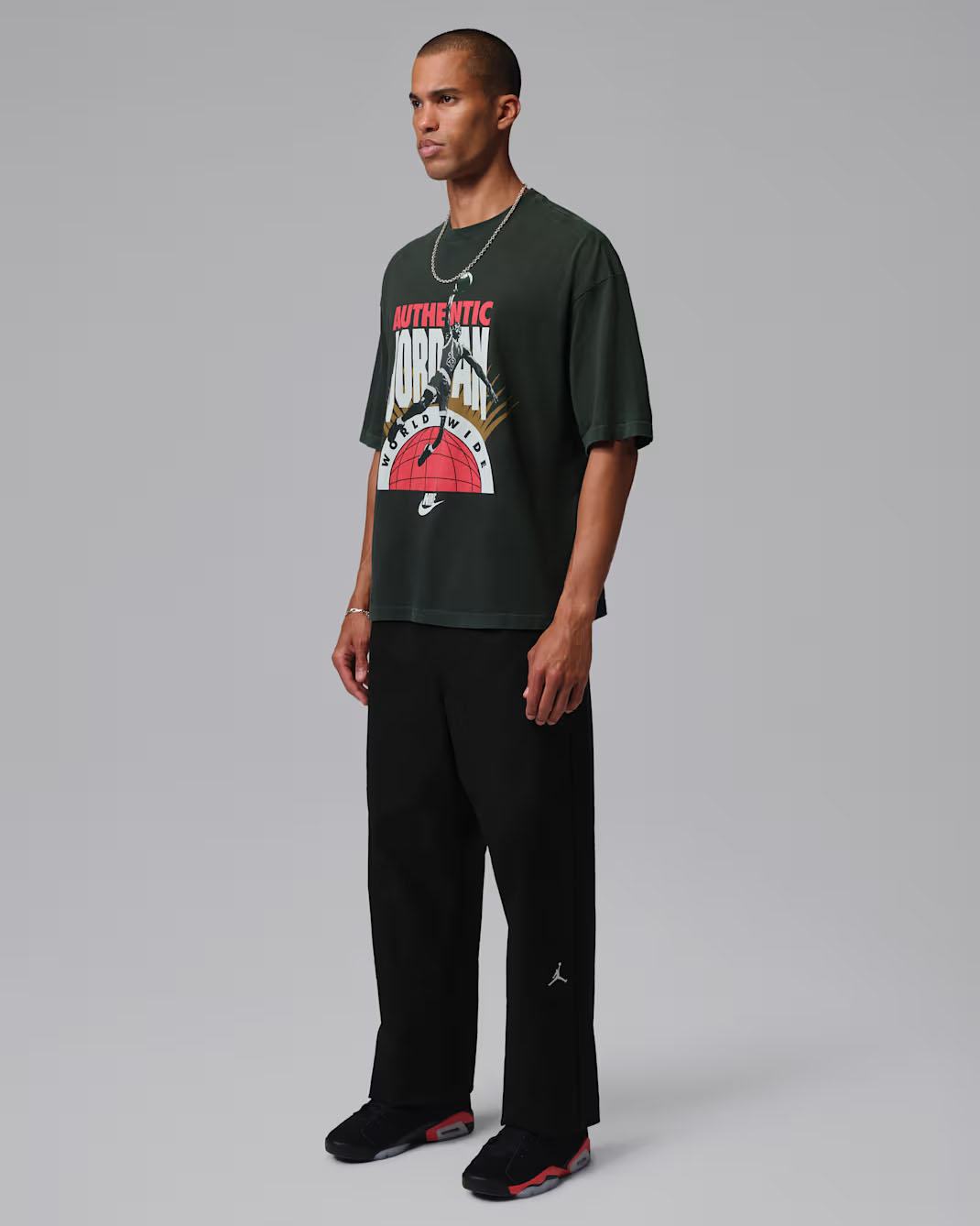 Jordan Men's Oversized Reissue T-Shirt Off Noir Infrared 23 Outfit