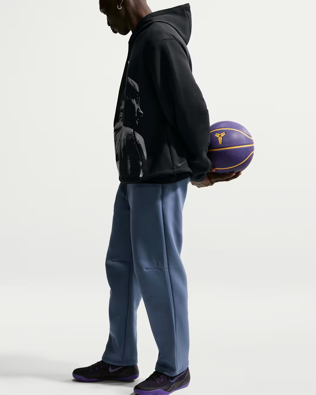 Kobe Mens Dri FIT Fleece Basketball Pants Diffused Blue 4