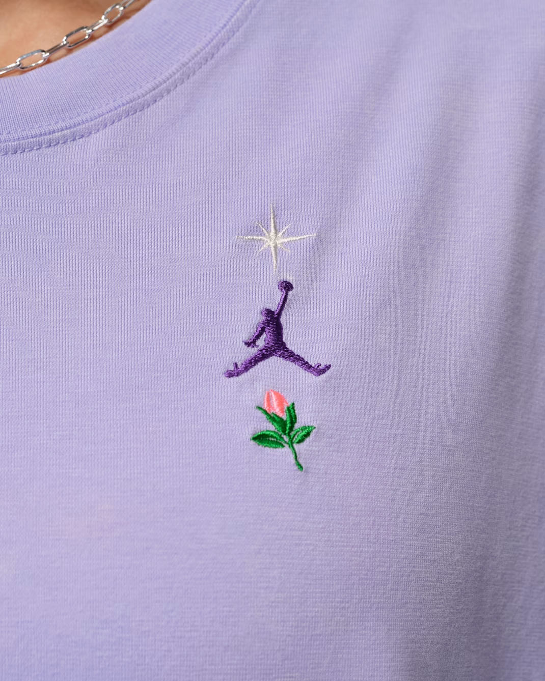 Jordan Women's Oversized Graphic Tee Hydrangeas 2