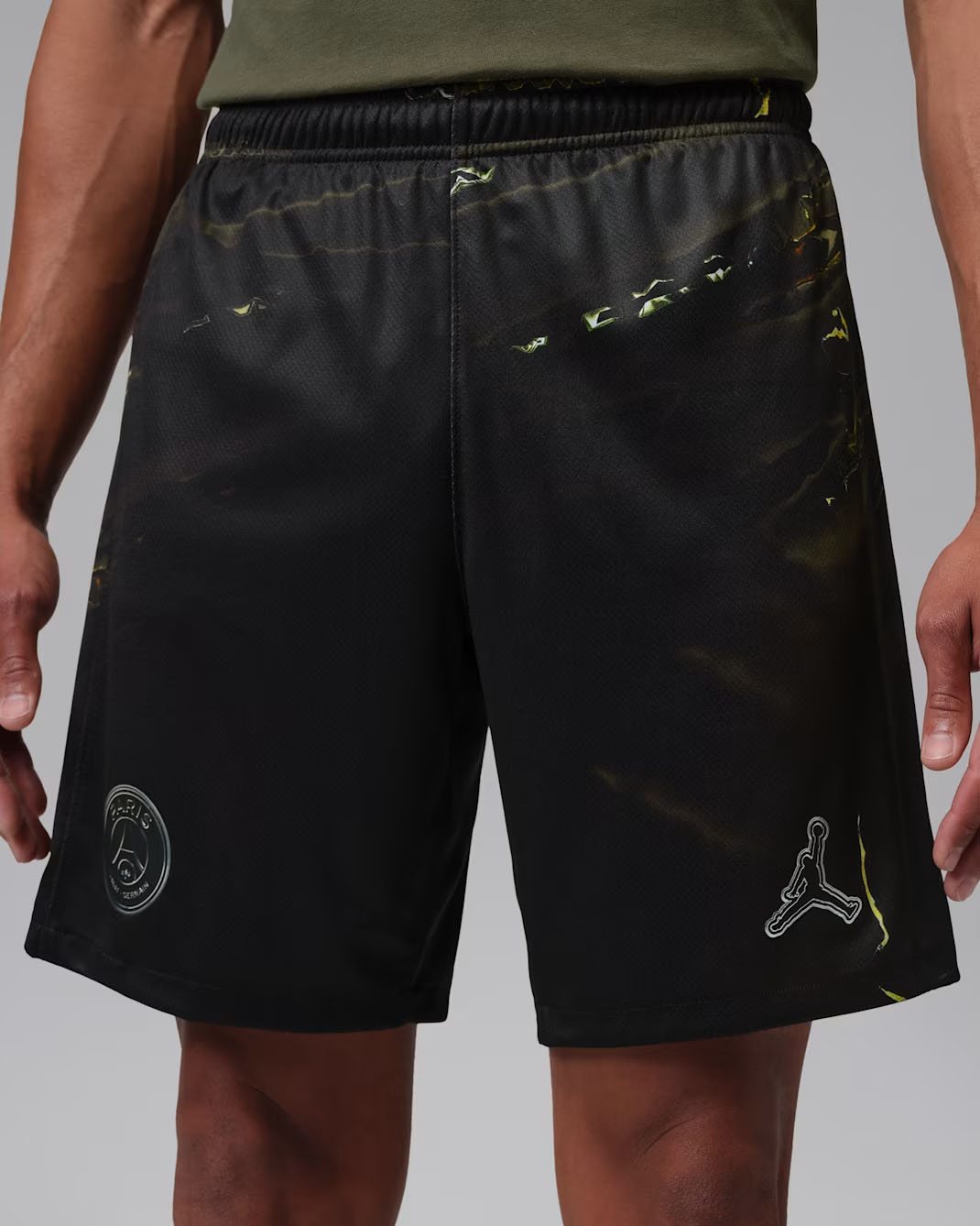 Paris Saint-Germain Jordan Brand 2025:26 Night Edition Stadium Soccer Shorts 2