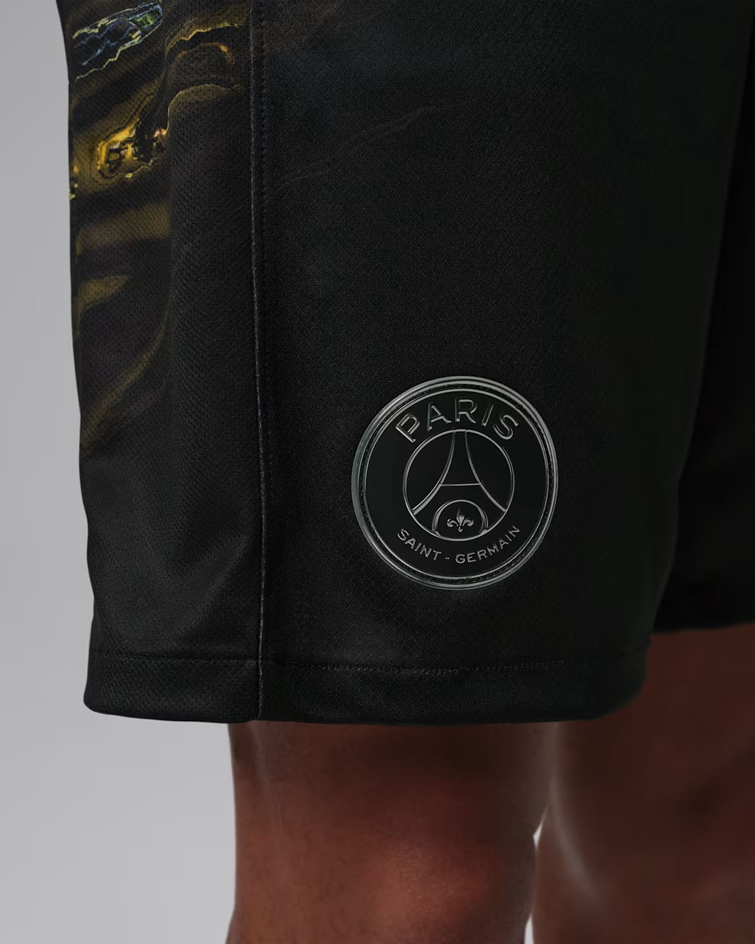 Paris Saint-Germain Jordan Brand 2025:26 Night Edition Stadium Soccer Shorts 3