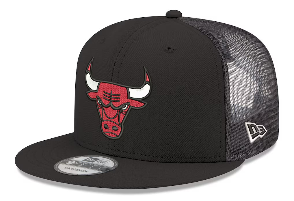 Chicago Bulls New Era Core Logo Meshback 9FIFTY Snapback Hat Black