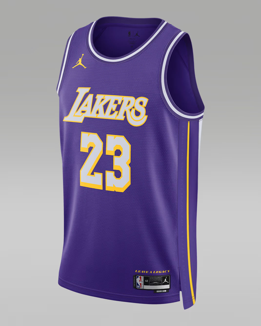 LeBron James Los Angeles Lakers 2025:26 Statement Edition Men's Nike Dri-FIT NBA Swingman Jersey Purple 1