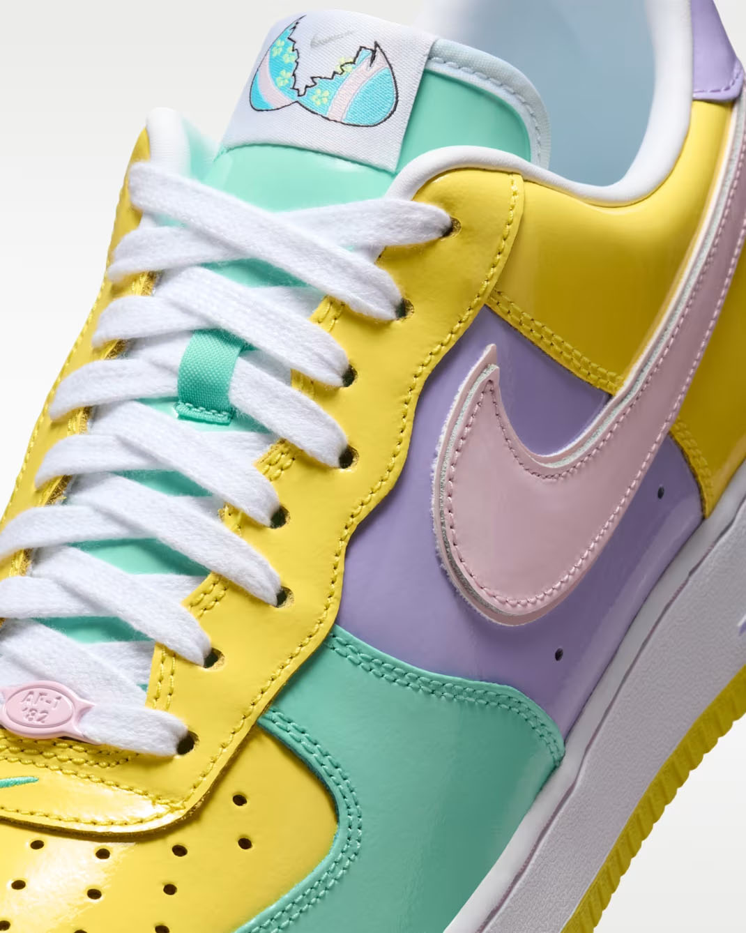Nike Air Force 1 07 Low Easter 2026 Mens Sneakers 7